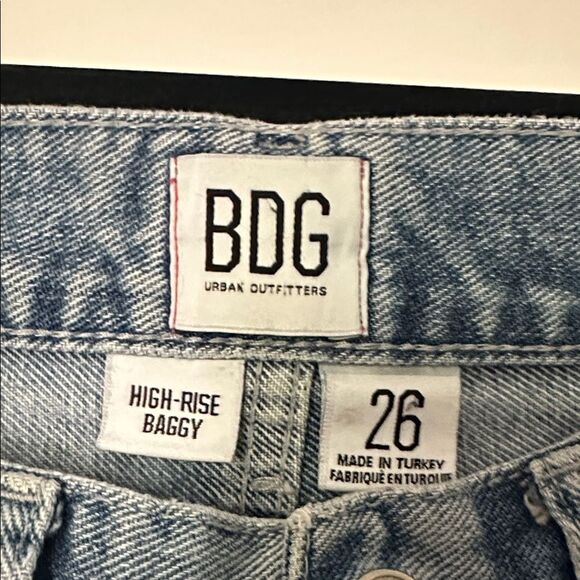 BDG High Rise Baggy Women's Jeans - Picture 2 of 3